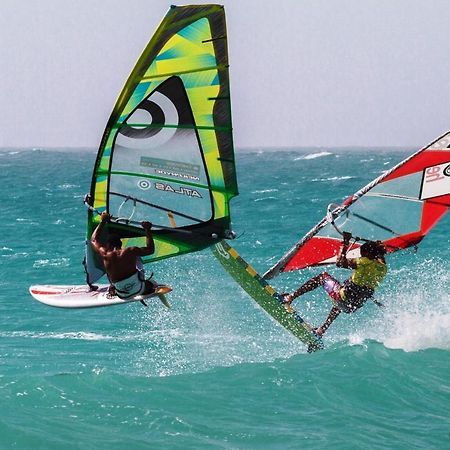 Hostels Holiday Cape Verde ซังตามาเรีย ภายนอก รูปภาพ