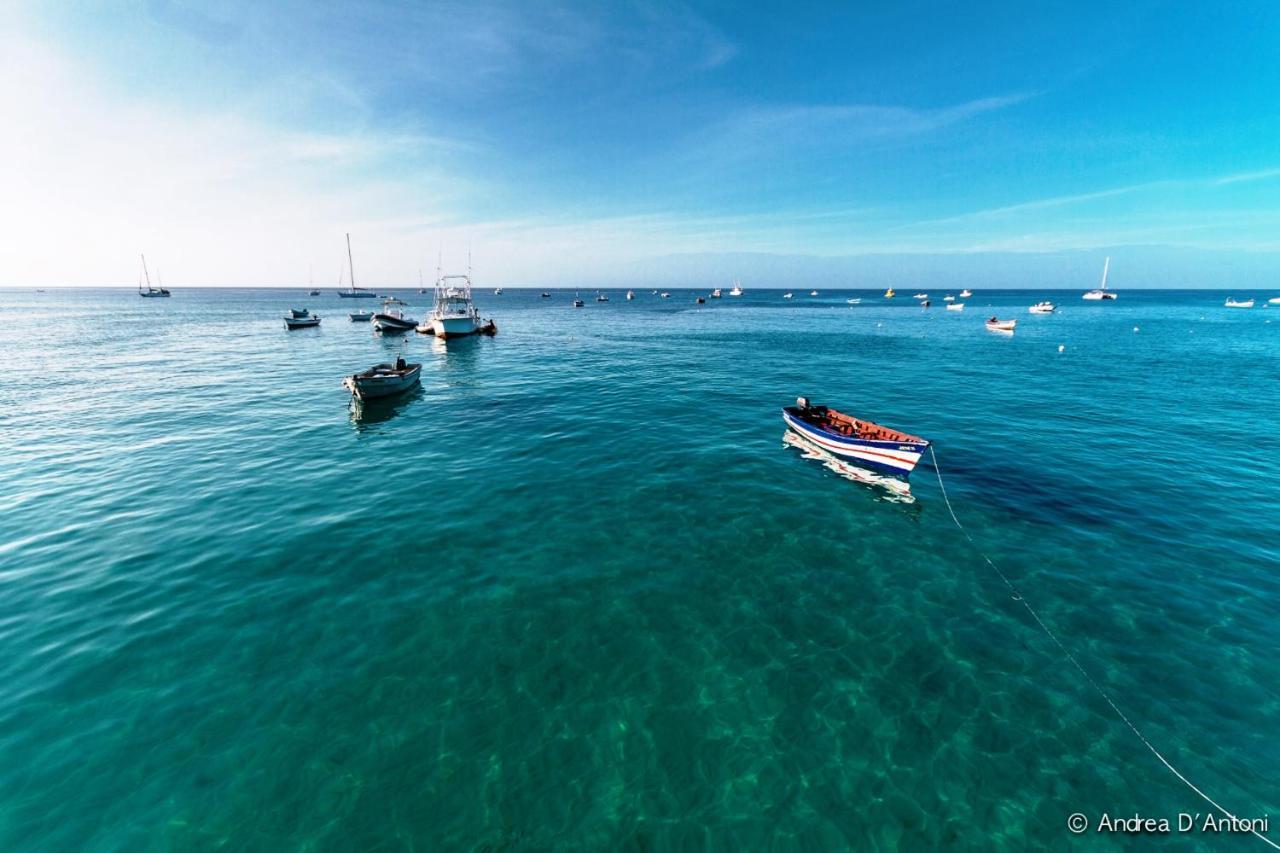 Hostels Holiday Cape Verde ซังตามาเรีย ภายนอก รูปภาพ